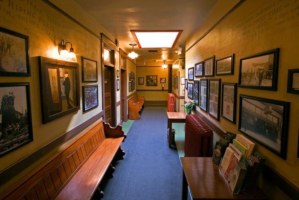 Mcmenamins Olympic Club Villa Centralia Exterior foto